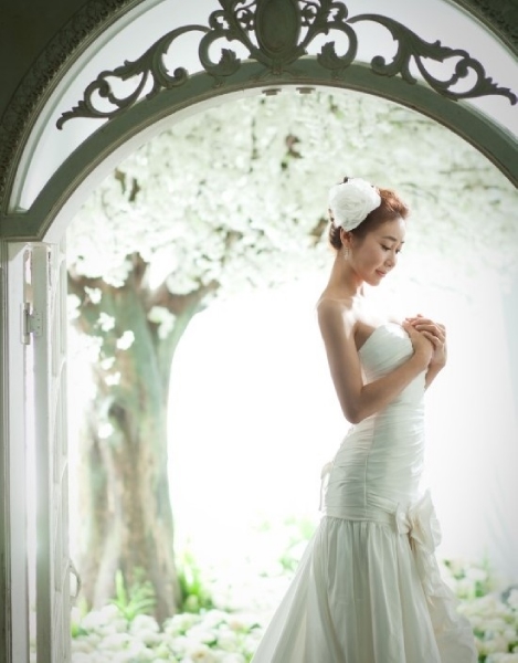 韩国艺匠婚纱摄影_ha 韩国 婚纱摄影(2)