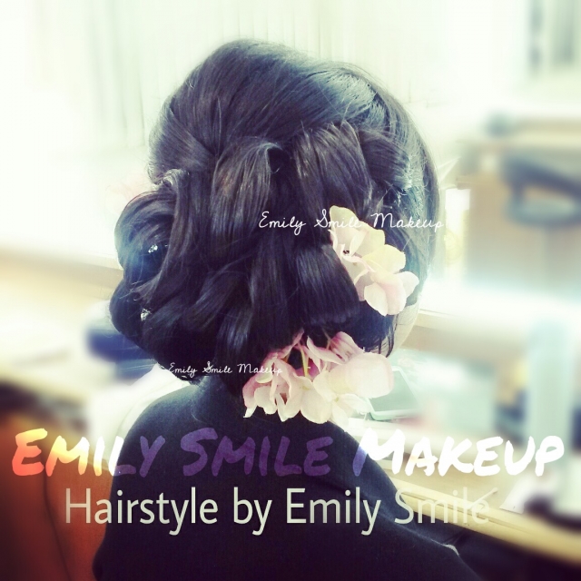 *Emily Smile Makeup* 髮型光澤零粟米