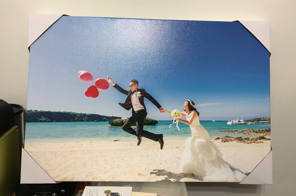 收到沖繩結婚的油畫和相簿了