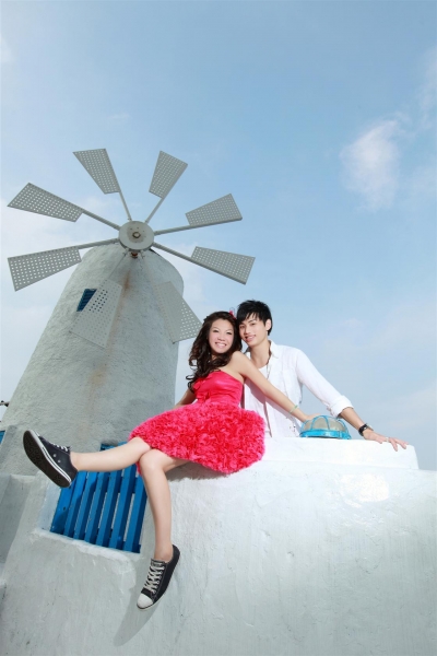  - Pre-wedding Taipei - Yankee - Yankee, Alex, 香港藏愛婚紗, $15,001至$20,000, 台北, , , 化妝: 完全了解我想要既效果, 令眼睛好有神采同自然 (因本身我係內雙眼皮的) 髮型方面: 因本, 花球都係拍攝當日訂的, 所以很新鮮~, 婚紗同晚裝都很特別, 同埋好多款式揀~, 搞笑, 宏偉建築