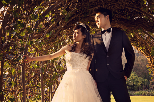  - London Pre Wedding - bonniehehe - Miu, Ken, KatMakeupCode, $40,001至$45,000, 歐洲, , 巳全包所有費用不怕會 over budget, 妝夠自然可以似番自己因為我不鍾意台式和韓式化妝, 只係去金都買絲花夠便宜又不怕謝, 婚紗自己的雖然買左 HKD12000 不過 big day 會再著番之後再拿出去賣, 自然, 