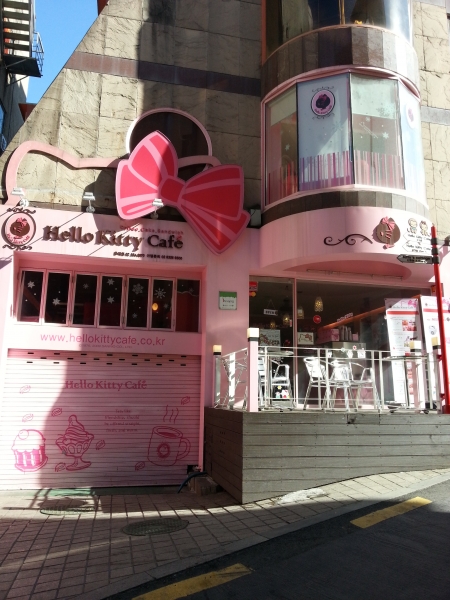 首爾Hello Kitty Cafe