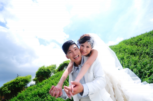  - kammy&longson's pre-wedding - kammy~盈盈 - kammy yau, longson liu, 3V 視覺新派婚紗館, $10,001至$15,000, , , , 化妝也很滿意~, 帶了自己的花球, 也有用他們的, 不過比較舊, 但拍出來不明顯, 衣服很多~ 很喜歡~~, , 