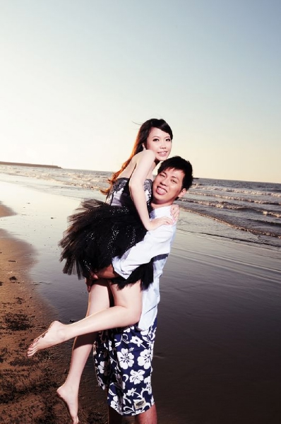  - Love in the air~花海X海灘X綠葉婚相 - treamy - , , ::masaLiLi::瑪莎LiLi婚紗, , 台中, , , , , , 自然, 花田(如油菜花、波斯菊等)