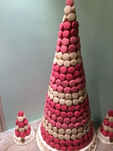 Candy Corner預備: 還是訂了Ladurée Macaron Pyramid