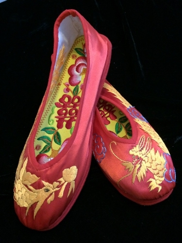 淘婚系列: 訂造的龍鳳繡花掛鞋