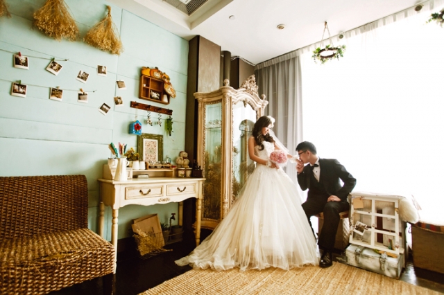  - Pre-wedding @ HK - candyhendry - , , 蒙娜麗莎, $5001至$10,000, 全香港, , 包70張相片, 油畫, 2相簿, 3相架, 髮型設計不錯, 自備, 款式多, 但較美的要加錢, 自然, 學校/院校