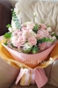 新設計的粉紅玫瑰繡球乒乓菊桔梗鮮花花束