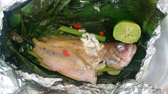 泰式蕉葉烤魚