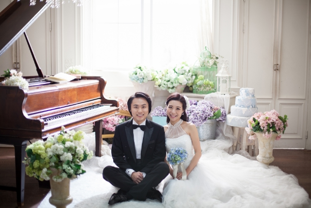  - 韓國pre-wedding原相 - Tuetbo - Phoebe Chan, Eddie Cheng, 韓國婚紗攝影, $25,001至$30,000, 韓國, , , 很用心，大愛, , 全手工造的婚紗, 好想全部帶晒返屋企!, 華麗, 影樓/影城/攝影基地