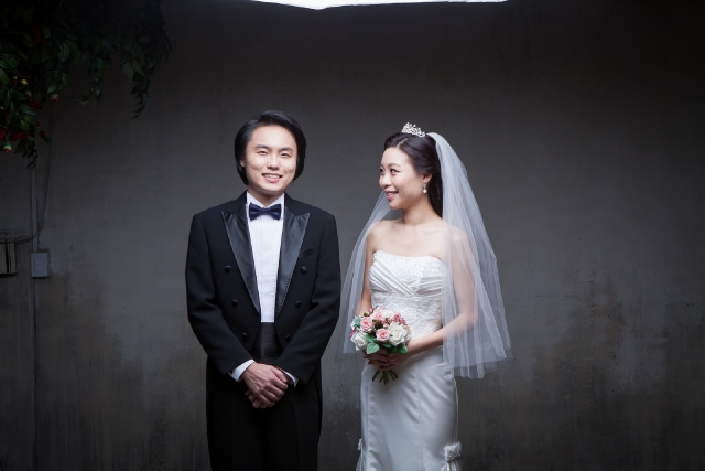  - 韓國pre-wedding原相 - Tuetbo - Phoebe Chan, Eddie Cheng, 韓國婚紗攝影, $25,001至$30,000, 韓國, , , 很用心，大愛, , 全手工造的婚紗, 好想全部帶晒返屋企!, 華麗, 影樓/影城/攝影基地