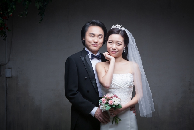  - 韓國pre-wedding原相 - Tuetbo - Phoebe Chan, Eddie Cheng, 韓國婚紗攝影, $25,001至$30,000, 韓國, , , 很用心，大愛, , 全手工造的婚紗, 好想全部帶晒返屋企!, 華麗, 影樓/影城/攝影基地