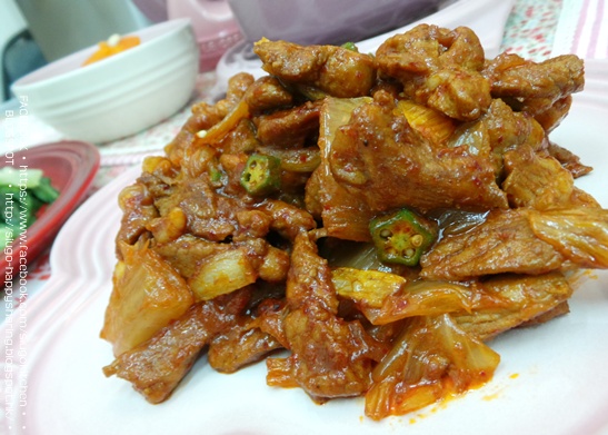 韓風泡菜炒肉片