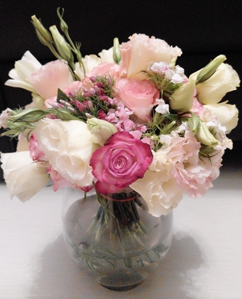 為慶祝突破1萬人次瀏覽my wow blog，再次免費分享鮮花花球?!