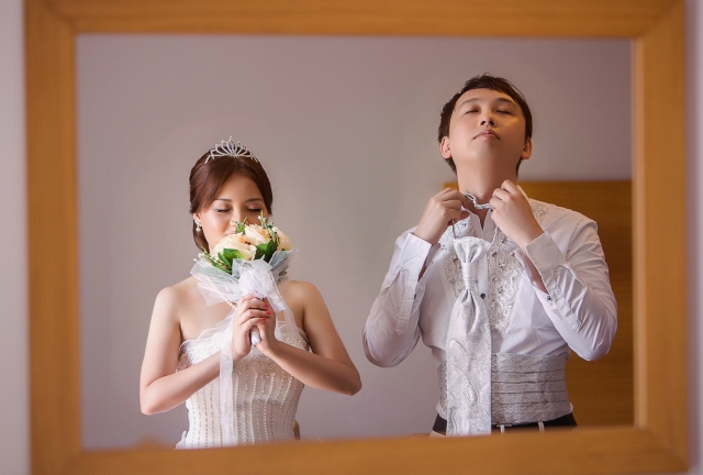  - 布拉格Pre-wedding - 妙姿 - MIU, Raymond, Paradise Wedding Photo, $15,001至$20,000, 歐洲, , $16888, 遮左我的黑眼圈, , 廣州買的,但可以去Heanna Bridal租衫, 復古, 宏偉建築