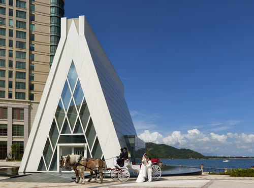 參觀全港唯一海濱白教堂！參加香港愉景灣酒店「海。天童話婚禮展」