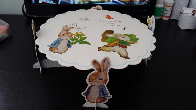 Peter Rabbit 紙蛋糕架(直徑約32cm) $20
*有少折痕，介意者慎拍* - 平放Pre-Wedding物資 - CeciWater - , , , , , , , , , , , 