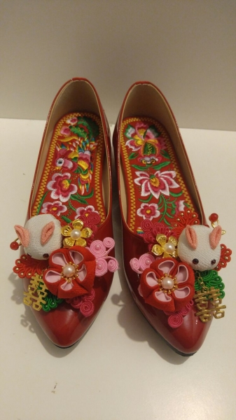 買左日本紅鞋 + 淘寶DIY 褂鞋夾