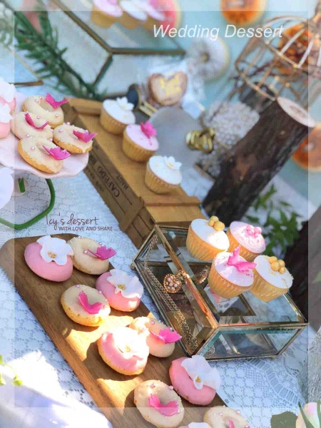 Wedding Dessert / Candy Corner ~ Mini Doughut