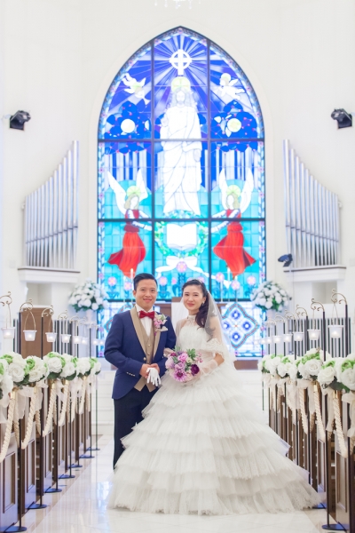  - 北海道函館婚禮拍攝 - 在北海道結婚吧 - Julia, Ivan, Bell Classic Hokkaido, $20,001至$25,000, 北海道, , 21000八小時婚攝套餐, 日本的化妝師全程緊貼，勤力補妝之餘，婚紗也是看顧好，懂得怎樣調整。, , 有Paul and Joe，迪士尼, 和服系列等可選, 日式, 古老街道