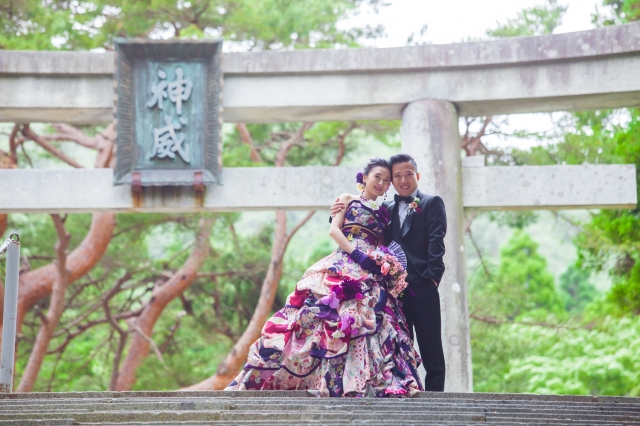  - 北海道函館婚禮拍攝 - 在北海道結婚吧 - Julia, Ivan, Bell Classic Hokkaido, $20,001至$25,000, 北海道, , 21000八小時婚攝套餐, 日本的化妝師全程緊貼，勤力補妝之餘，婚紗也是看顧好，懂得怎樣調整。, , 有Paul and Joe，迪士尼, 和服系列等可選, 日式, 古老街道