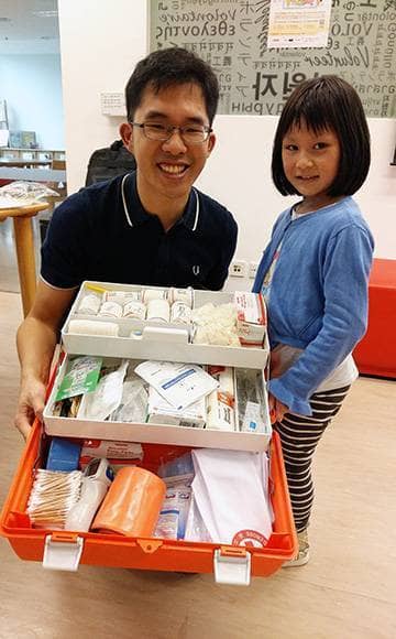 小熊貓 - 香港紅十字會。小紅星獎勵計劃「親子急救工作坊」