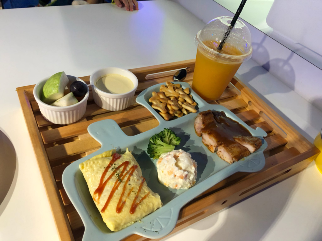 台北親子遊 - 小火車兒童餐 