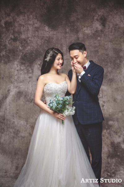 換個淨色佈景板 又有歷久常新的感覺 - Pre-wedding - JillJill - Jill, Way, Korean ArtizStudio, $20,001至$25,000, 銅鑼灣, , , 自然 但details, , , 韓式, 影樓/影城/攝影基地