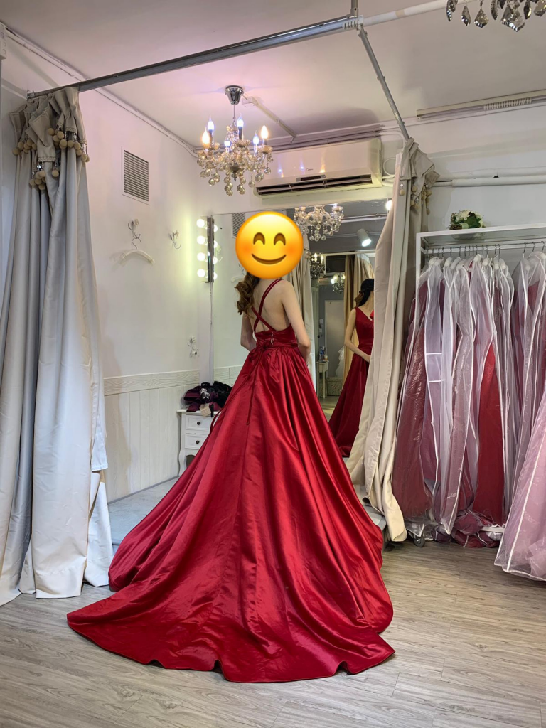 敬酒裙一定要紅色？！