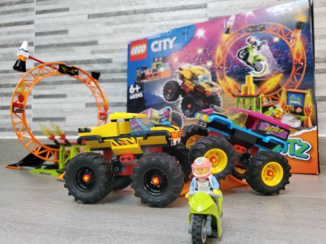 #放假緊要買玩具 #LEGO特技表演場
