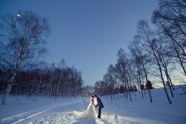  - 分享最美婚照-愛 - Susanna - Susanna, Chung, 浪漫一生, $20,001至$25,000, , , 北海道白雪之旅, 用心，細心，妝容自然不浮誇，化妝師態度非常好及細心., 襯色很好., 衣服保持新淨，一點殘舊感也沒有., , 