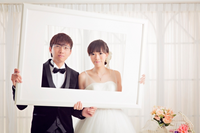  - Sam & Chris - 兔田姬絲汀 - Chris, Sam, Seph Production, $5001至$10,000, , , 室內攝影, 眼妝效果驚為天人, 鮮豔清雅搶眼, 訂造婚紗上身優雅下擺澎湃, , 