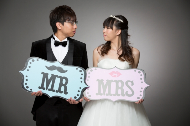  - Sam & Chris - 兔田姬絲汀 - Chris, Sam, Seph Production, $5001至$10,000, , , 室內攝影, 眼妝效果驚為天人, 鮮豔清雅搶眼, 訂造婚紗上身優雅下擺澎湃, , 