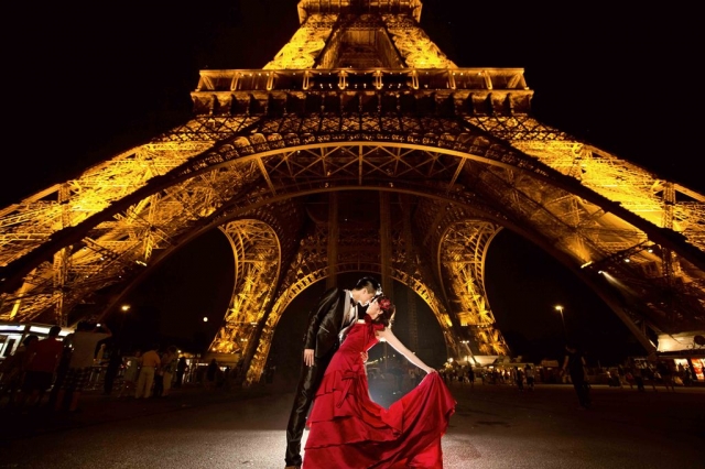  - Paris Pre-Wedding Photo - kiwi - Kiwi, Calvin, Stans Production, $25,001至$30,000, 歐洲, , , 自然, , 選擇不多,但款式不錯, 歐陸, 夜景