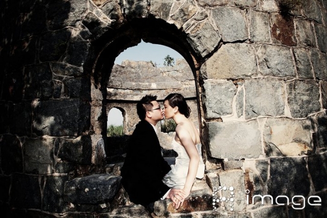  - 香港 pre-wedding 相片分享 - A-Image - , , A-Image Production, $5001至$10,000, 全香港, , $6800, 包大相簿、油畫、男女婚紗禮服, , , , 藝術, 宏偉建築